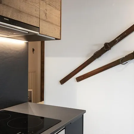 Altitude L Superior L View L Parking L By Cosyhome 公寓 克莱恩 蒙塔纳